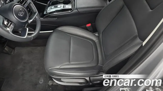 Hyundai Tucson Tucson (NX4) Дизель 2.0 2WD — Фото автомобиля 25
