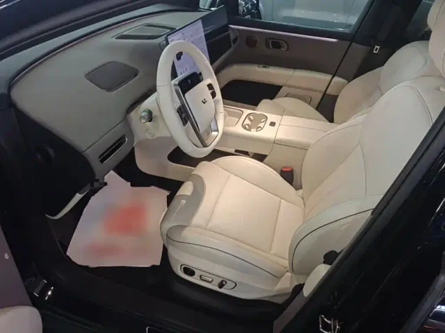 Li Auto i6 — Фото автомобиля 15
