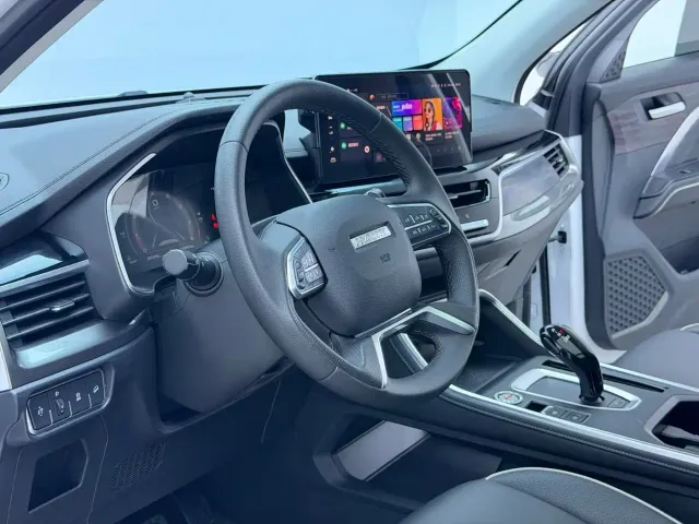 Haval H6 — Фото автомобиля 11