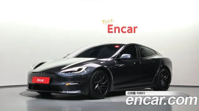 Фотография автомобиля — Tesla Model S