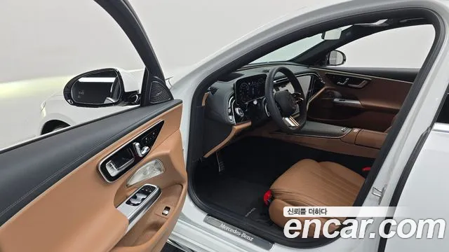 Mercedes-Benz E-Class W214 — Фото автомобиля 10