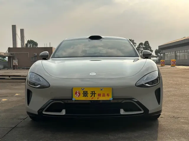Xiaomi SU7 — Фото автомобиля 2