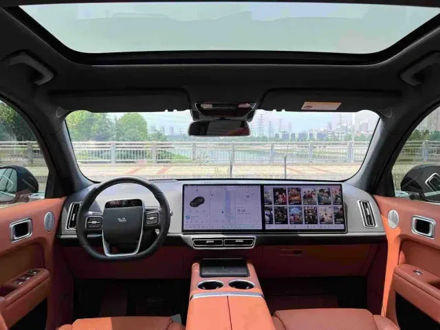 Li Auto L7 — Фото автомобиля 6