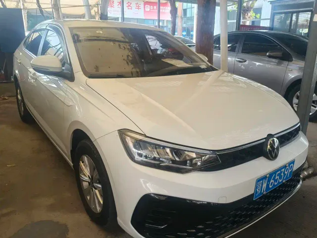 Volkswagen Lavida — Фото автомобиля 2