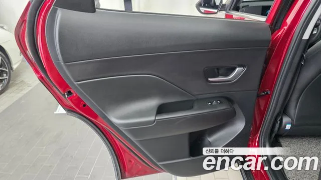 Hyundai Kona SX2 — Фото автомобиля 13