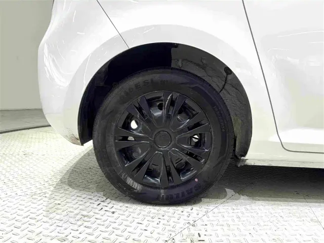 Changan Lumin — Фото автомобиля 11