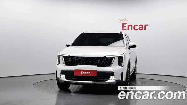 Kia Sorento Новый Sorento 4 поколение Бензин 2.5T 2WD — Фото автомобиля 3
