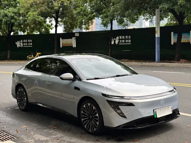 Nissan N7 — Фото автомобиля 29