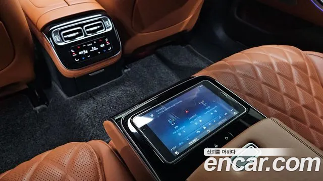 Mercedes-Benz S-Class — Фото автомобиля 28