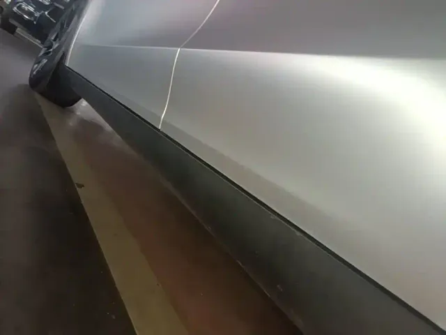 Tesla Model Y — Фото автомобиля 21