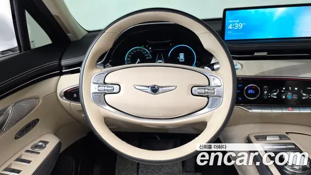 Genesis GV70 — Фото автомобиля 19