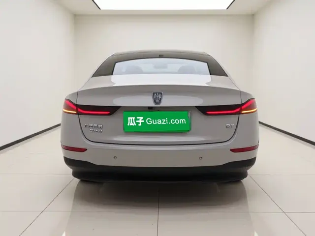 Roewe D7 — Фото автомобиля 5