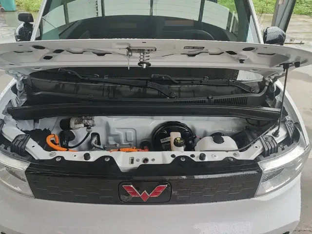 Wuling Hongguang Mini EV — Фото автомобиля 19