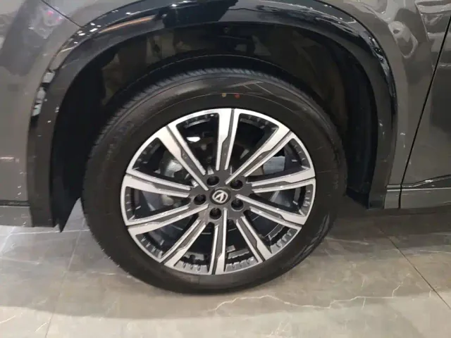 Changan CS75 Plus — Фото автомобиля 22
