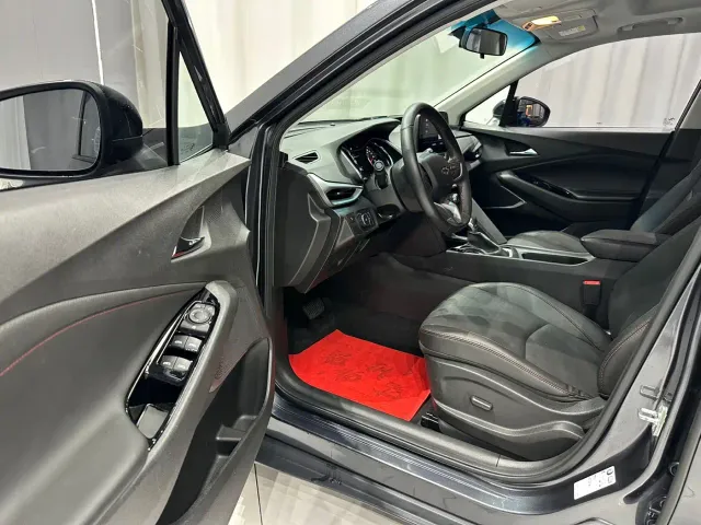 Chevrolet Orlando — Фото автомобиля 6