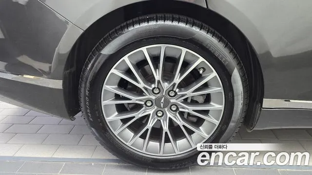 Genesis G80 RG3 — Фото автомобиля 5