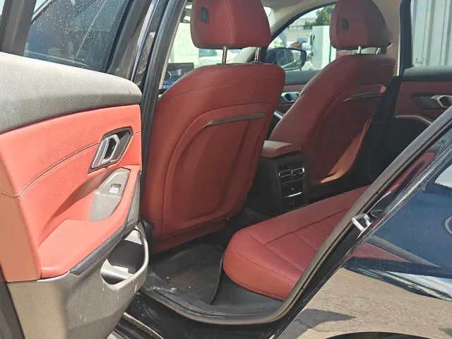 BMW 3 Series — Фото автомобиля 18