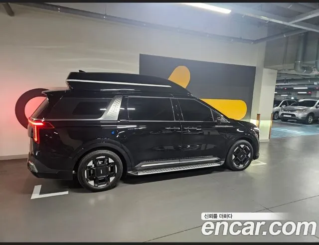 Kia Carnival — Фото автомобиля 8