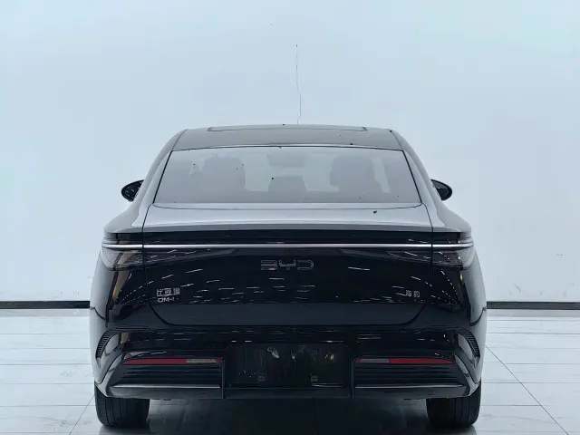 BYD Seal — Фото автомобиля 13