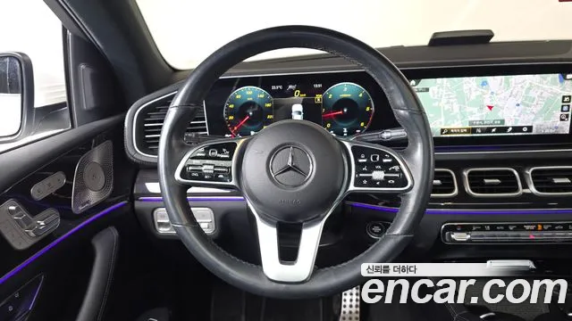 Mercedes-Benz GLE-Class — Фото автомобиля 20