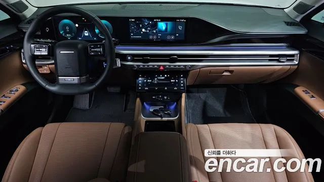 Hyundai Grandeur Grandeur (GN7) 2.5 Бензин 2WD — Фото автомобиля 5