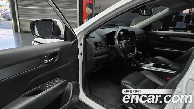 Renault-KoreaSamsung QM6 Новый QM6 2.0 LPe LE Signature 2WD — Фото автомобиля 9
