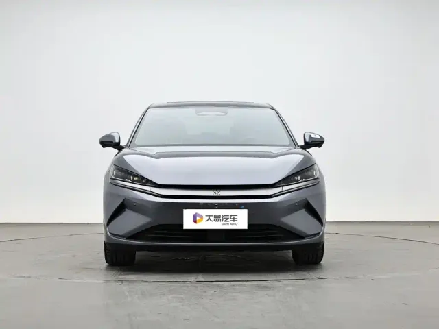 BYD Qin L — Фото автомобиля 2