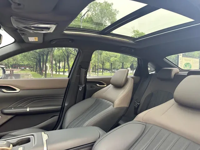 Changan Eado — Фото автомобиля 22