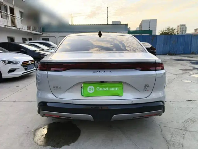 BYD Han L — Фото автомобиля 5