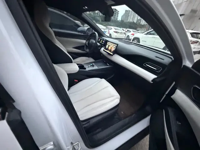 BYD Seal 06 — Фото автомобиля 8