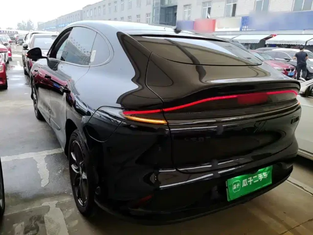 IM Motors LS6 — Фото автомобиля 4