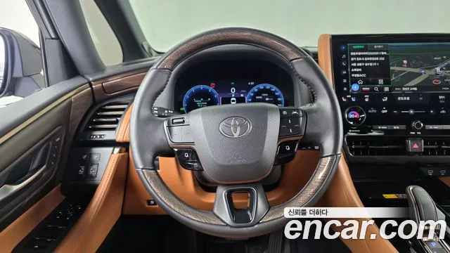 Toyota Alphard — Фото автомобиля 12