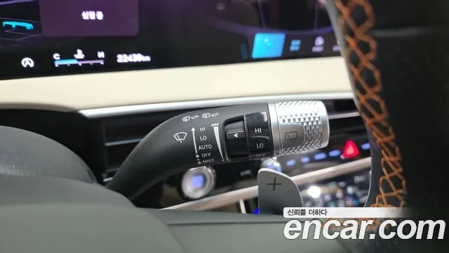 Genesis GV70 — Фото автомобиля 30
