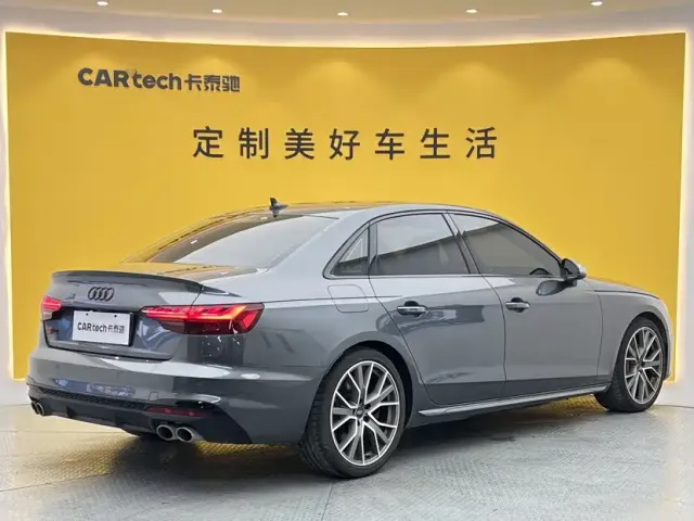 Audi S4 — Фото автомобиля 4