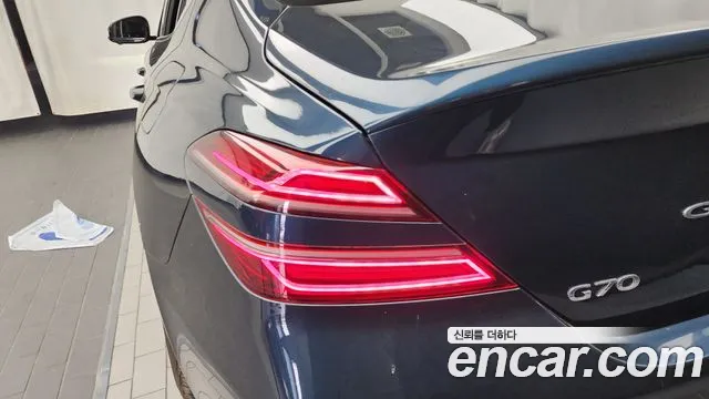 Genesis G70 Новый G70 Бензин 2.5T 4WD — Фото автомобиля 21