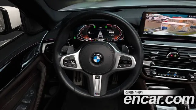 BMW 5-Series 5 серия (G30) 530i xDrive M Sport — Фото автомобиля 13