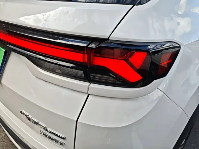Changan CS35 Plus — Фото автомобиля 7