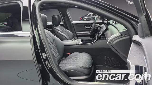 Mercedes-Benz S-Class — Фото автомобиля 10