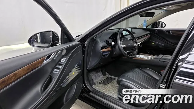 Genesis G80 Бензин 3.5 турбо AWD — Фото автомобиля 10