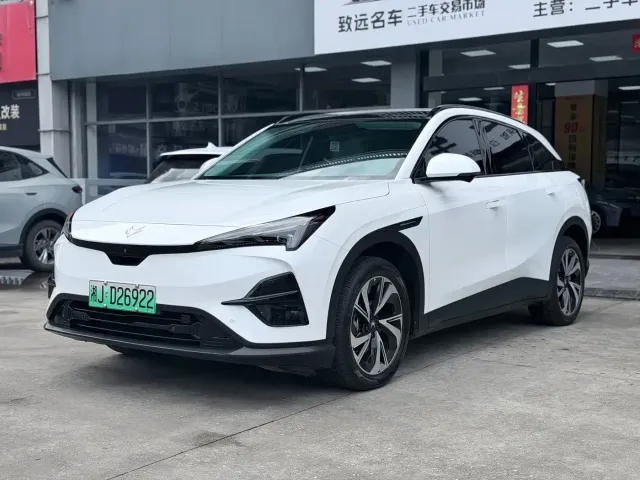 Фотография автомобиля — Arcfox Alpha T5