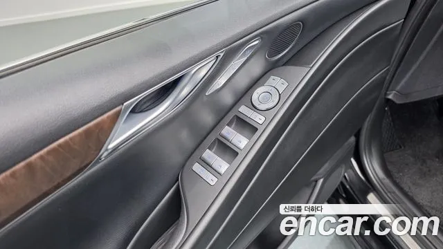 Genesis G80 RG3 — Фото автомобиля 28