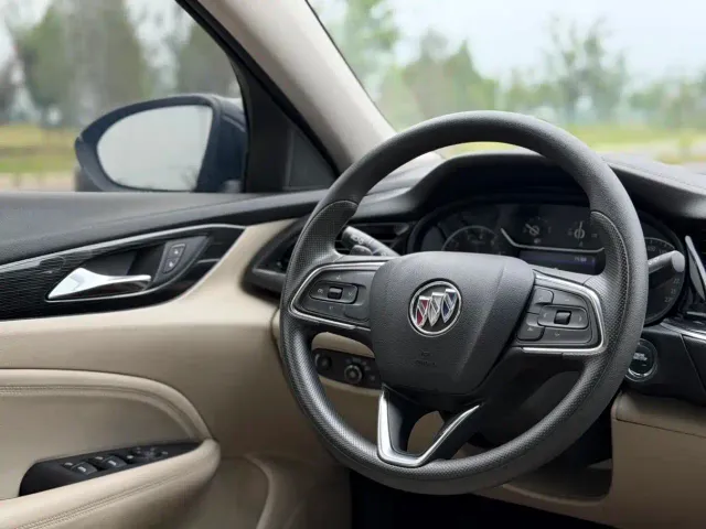 Buick Regal — Фото автомобиля 13