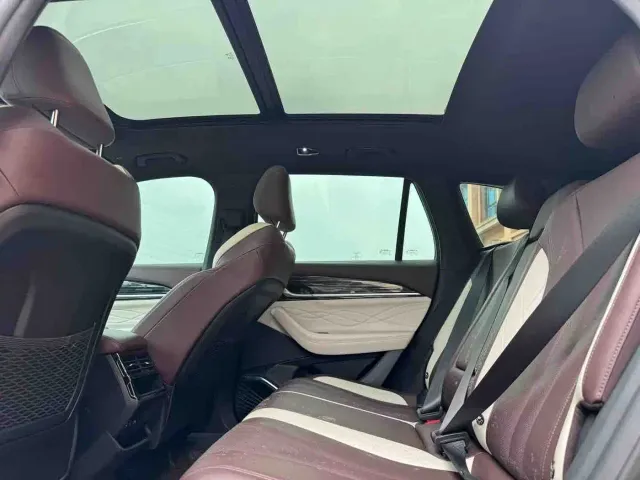 Geely Xingyue L — Фото автомобиля 6