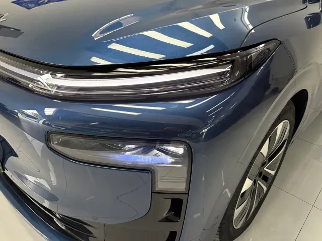 Dongfeng E8 M8 — Фото автомобиля 20