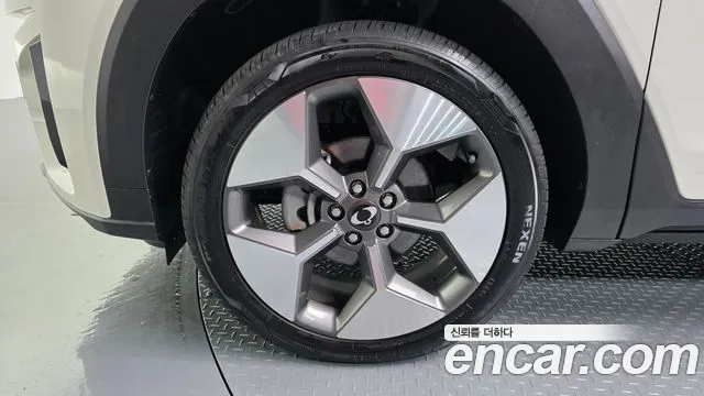 KGM Torres EVX — Фото автомобиля 5