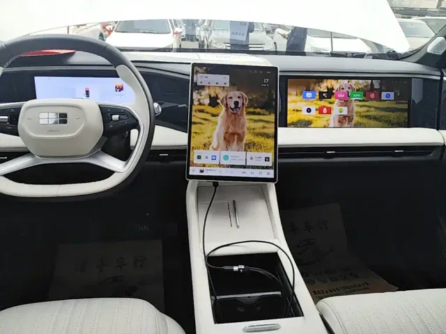 Geely Galaxy L7 — Фото автомобиля 12