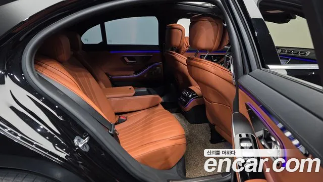 Mercedes-Benz S-Class W223 — Фото автомобиля 12