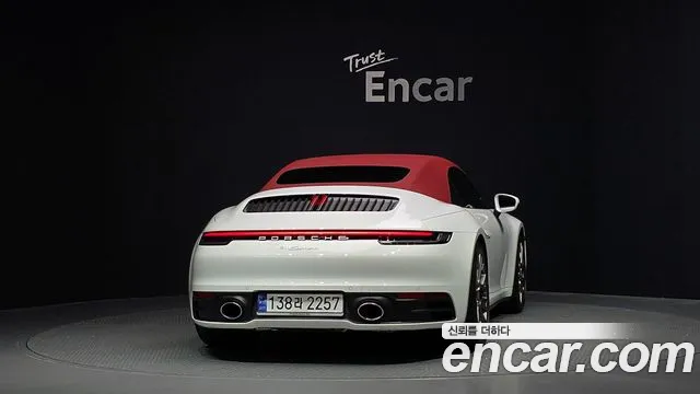 Porsche 911 — Фото автомобиля 4
