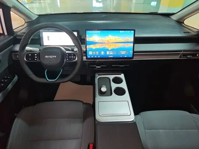 GAC Aion Y — Фото автомобиля 9