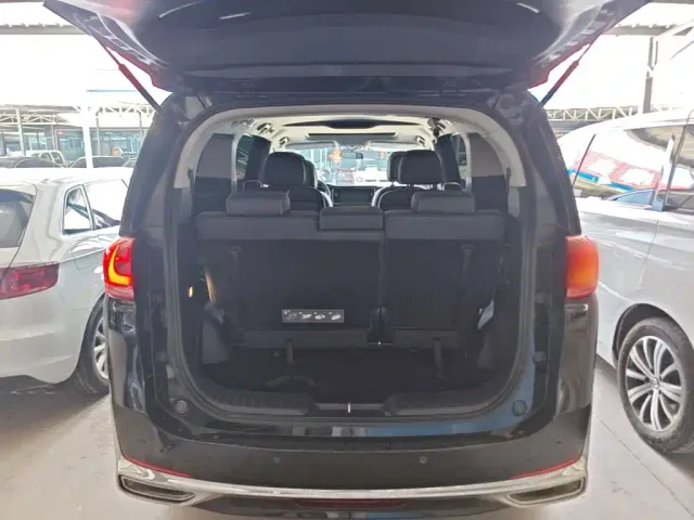 GAC Trumpchi M8 — Фото автомобиля 14